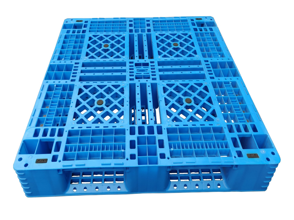 Stackable Plastic Pallets with Ribs