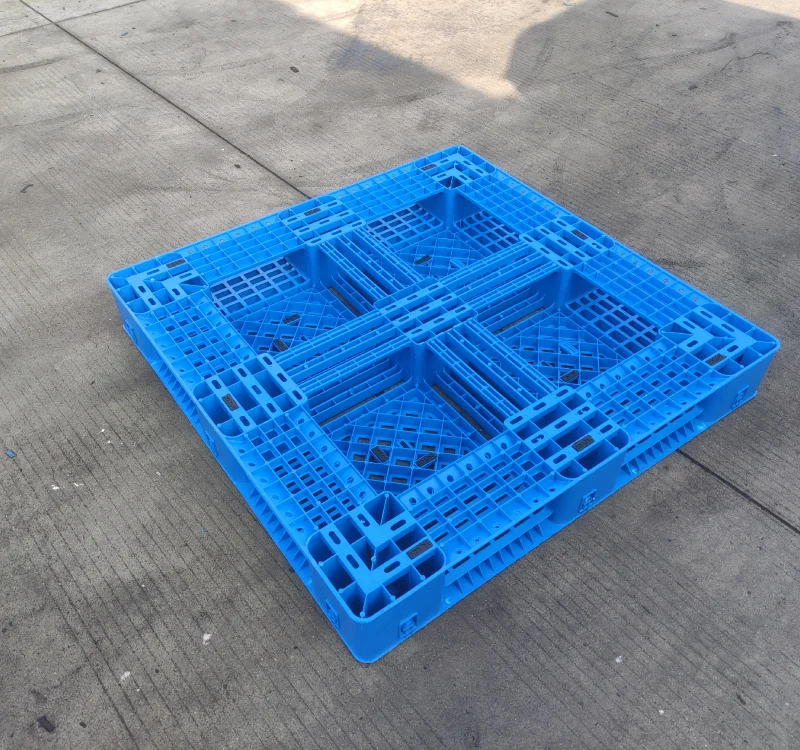 Heavy Duty Pallet with Sidewalls and Hooks